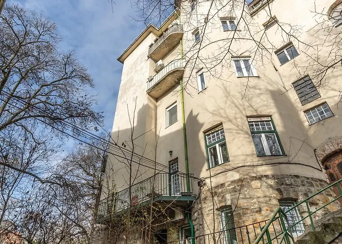 Hidden Gems In Buda