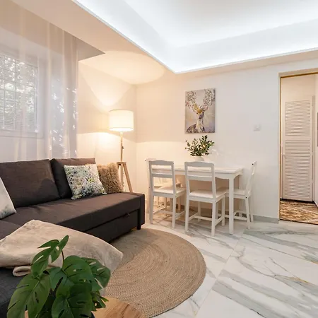 Apartment Hidden Gems In Buda